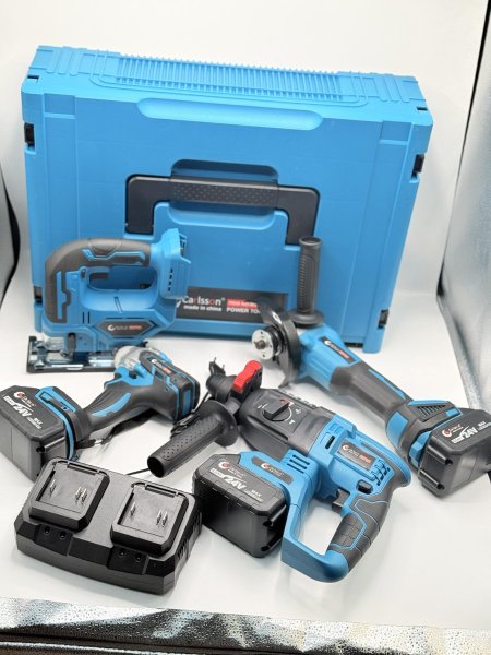 طقم 4 قطع  <br> <span class='text-color-warm'>سيتوفر قريباً</span>